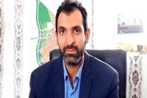 سند تک برگی برای حدود ۱۰۰ هکتار از اراضی  زهک بنام دولت اخذ شد