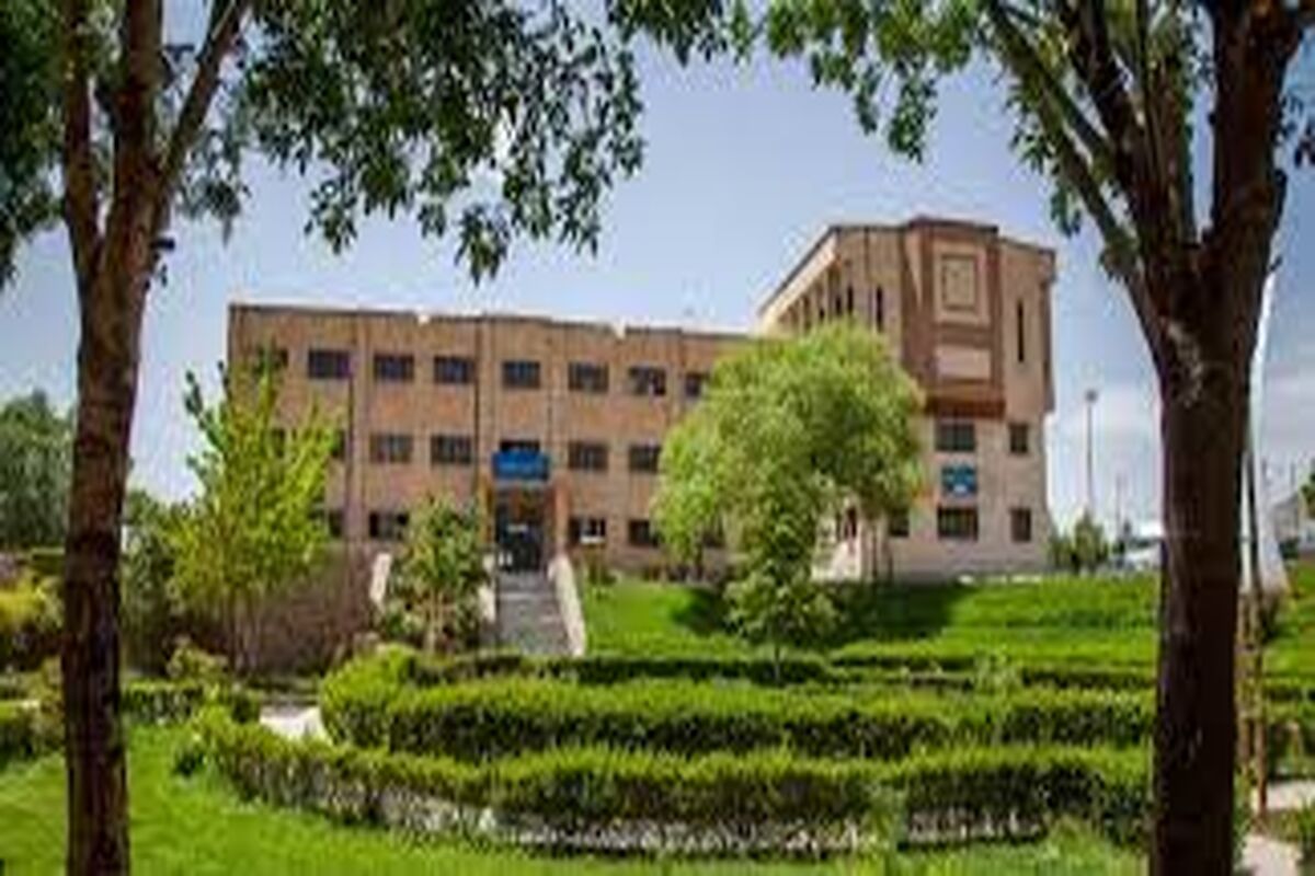 دانشکده قروه 