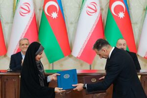  تفاهم‌نامه همکاری میان ایران و جمهوری آذربایجان در حوزه حمل‌ونقل امضا شد