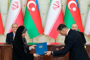  تفاهم‌نامه همکاری میان ایران و جمهوری آذربایجان در حوزه حمل‌ونقل امضا شد