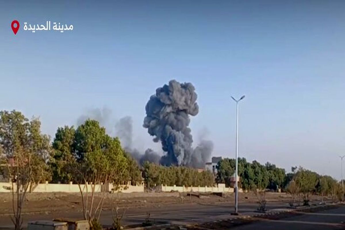 حمله جنگ انتحاری حمله نظامی یمن