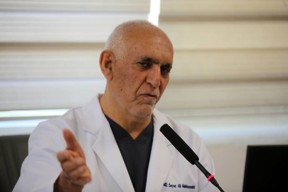 دکتر ملک حسینی 