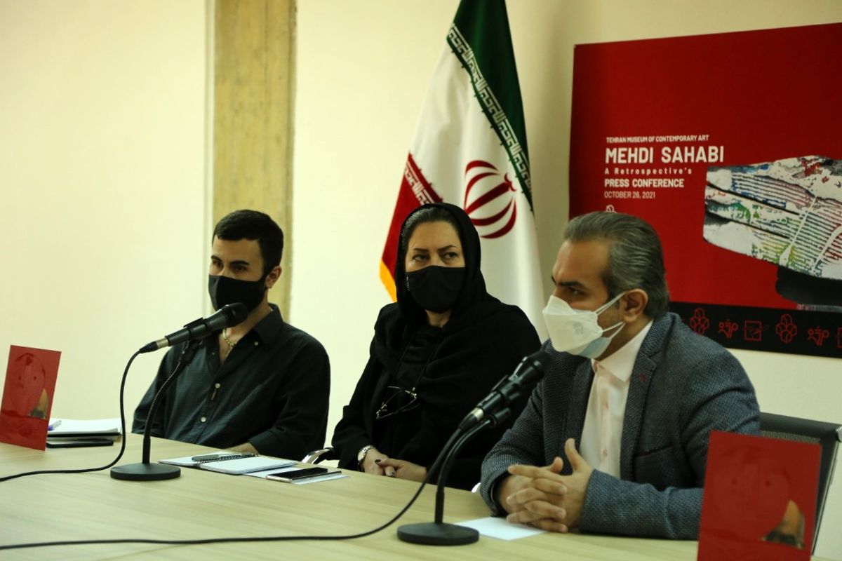نشست خبری نمایشگاه مهدی سحابی