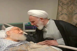 رئیس دفتر رهبر انقلاب در قم از آیت‌الله نوری همدانی عیادت کرد