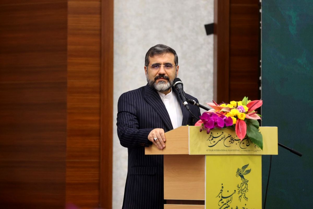 وزیر فرهنگ و ارشاد اسلامی 