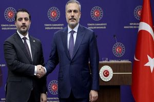 وزرای خارجه ترکیه و سوریه برای بررسی مسایل امنیتی به بغداد می‌روند