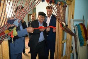 افتتاح 2 کارگاه صنایع دستی در شهرستان سمیرم