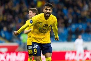 روستوف در روز گلزنی محبی، مساوی کرد
