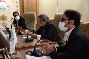 توهم موفقیت آسانسوری یکی از چالش های امروز کشور است