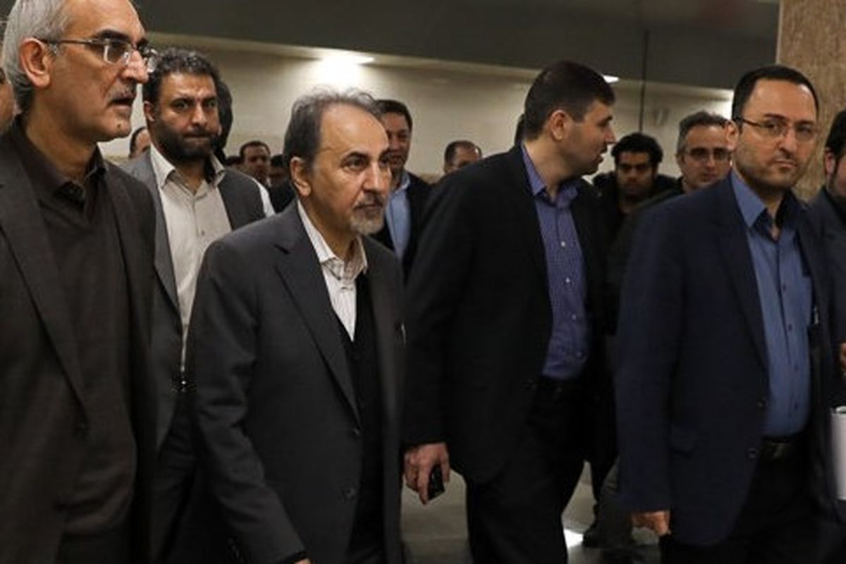 محسن پورسیدآقایی