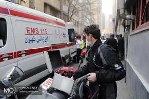 تخلیه ساختمان های اطراف ساختمان برق وزارت نیرو/تلاش برای اطفای حریق ادامه‌ دارد