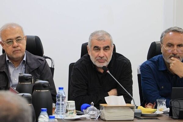 طرح ۱۲ بندی مدیریت تنگه هرمز تدوین شد