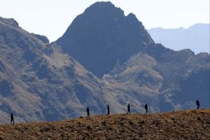 پکن: اقدام نظامی منتفی نیست