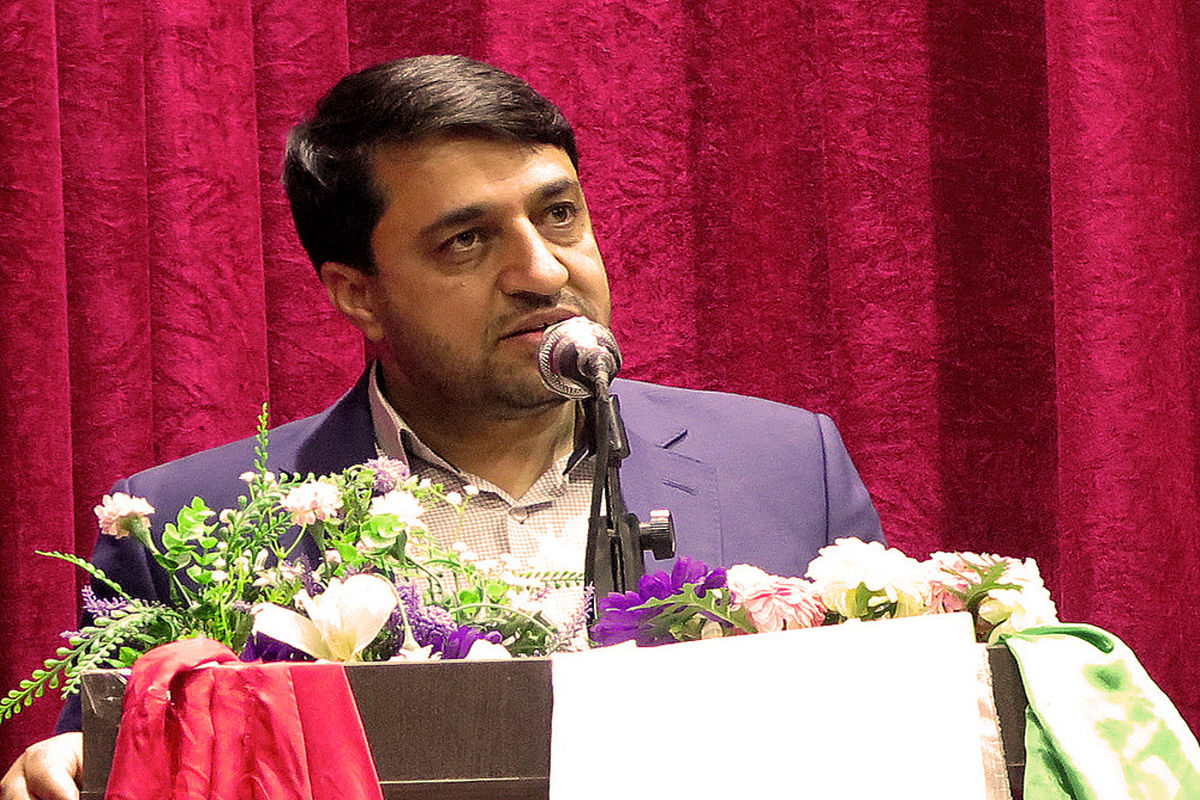 بذرافشان کمیته امداد فارس