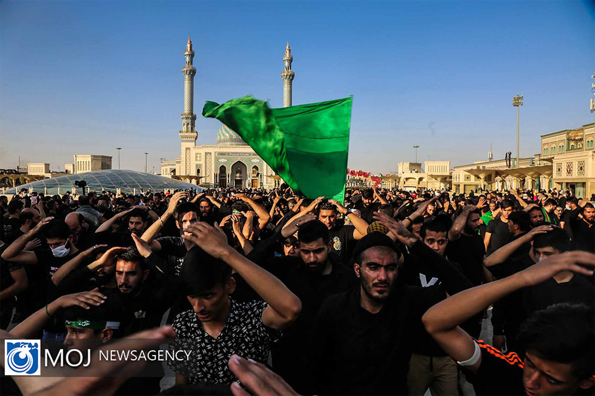 حرکت نمادین کاروان اسرای دشت کربلا در قم