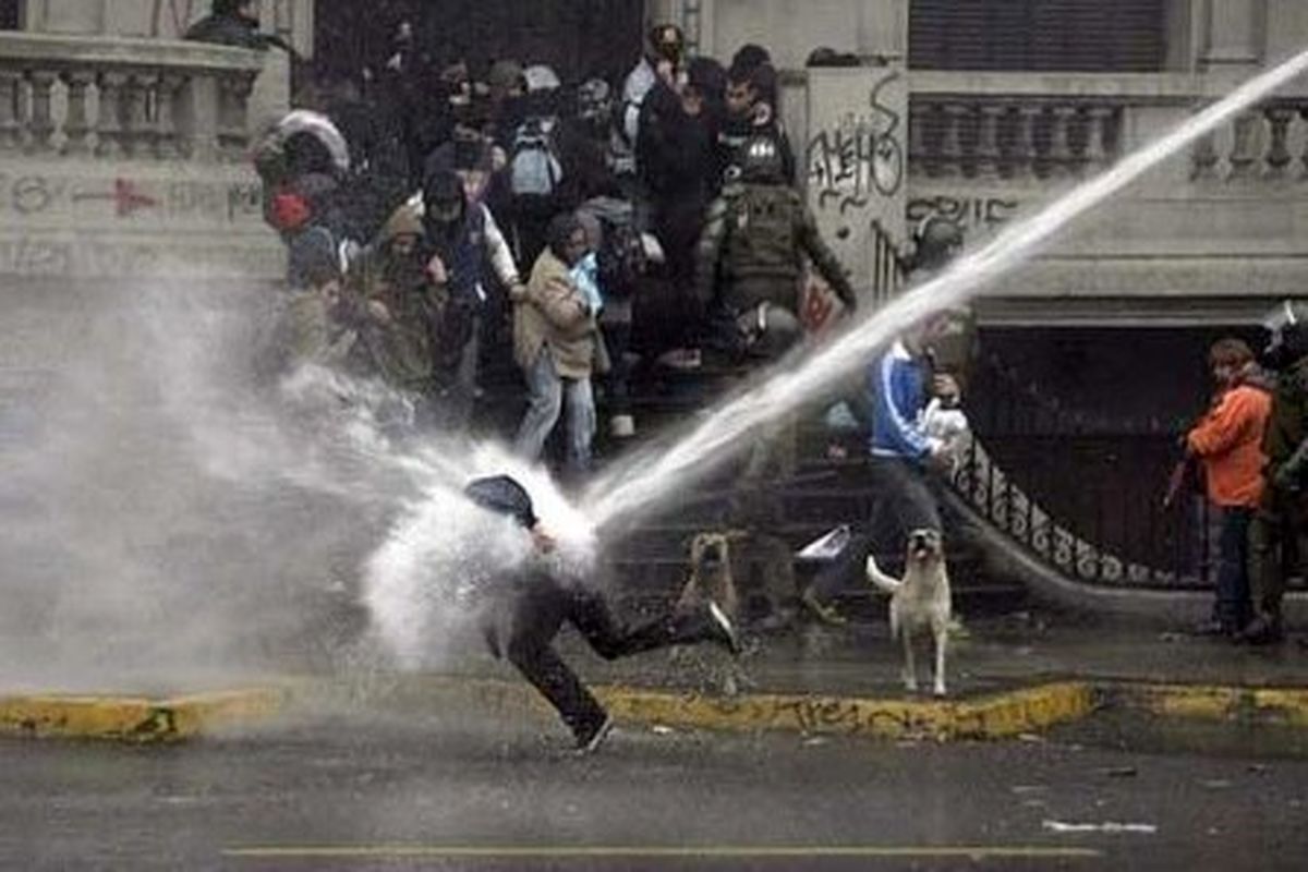 آمریکا اعتراض