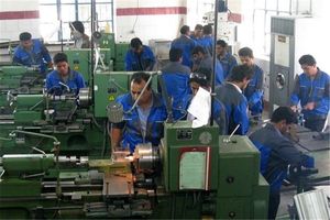 صادرات و تولید صادرات‌محور، راهی برای اشتغال‌آفرینی است