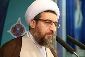 دشمن تلاش می کند مردم را مقابل روحانیت قرار دهد/تولیدات بی کیفیت داخلی ظلم و توهین به مردم است