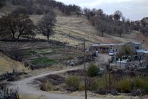 نیمه‌کاره رها شدن طرح هادی روستای فیروزآباد بویراحمد / رنج و سختی اهالی روستا در زمستان و تابستان