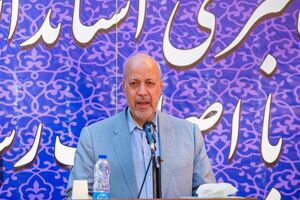 انتقال ۷۰ کیلومتر آب از تونل سوم به اصفهان 