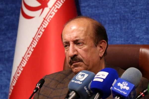 عدم النفع ناترازی برق 303 همت در سال گذشته بود/مدیریت توزیع برق صنایع در ماه های آتی بر عهده وزارت صنعت