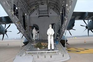 ۸۰ نفر از هموطنان ایرانی مقیم چین به ایران بازمی گردند / قرنطینه در هتلی در تهران