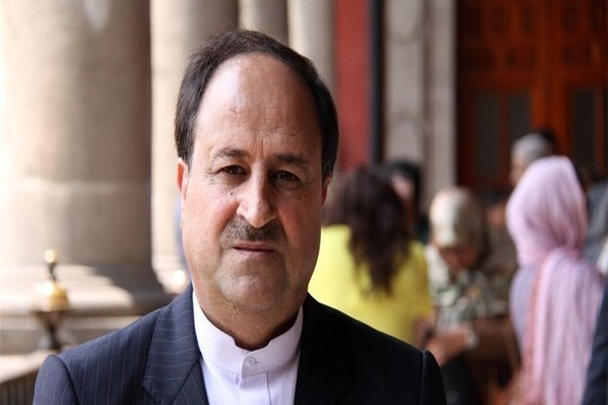 محمد تقی حسینی سفیر کشورمان در مکزیک
