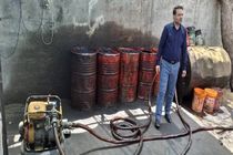 شناسایی و تخریب مخازن و باراندازهای سوخت قاچاق در بندرعباس