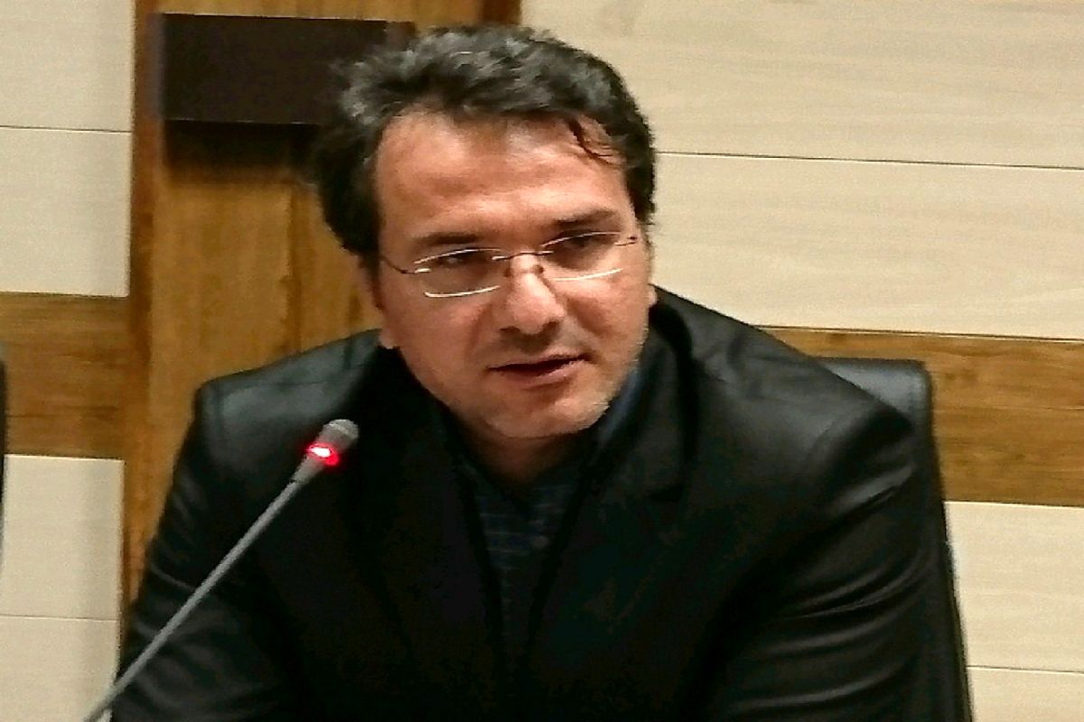 آرش فرزام صفت