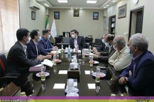 پیگیری وضعیت قطعی برق در شهرستان یزد توسط فرماندار 