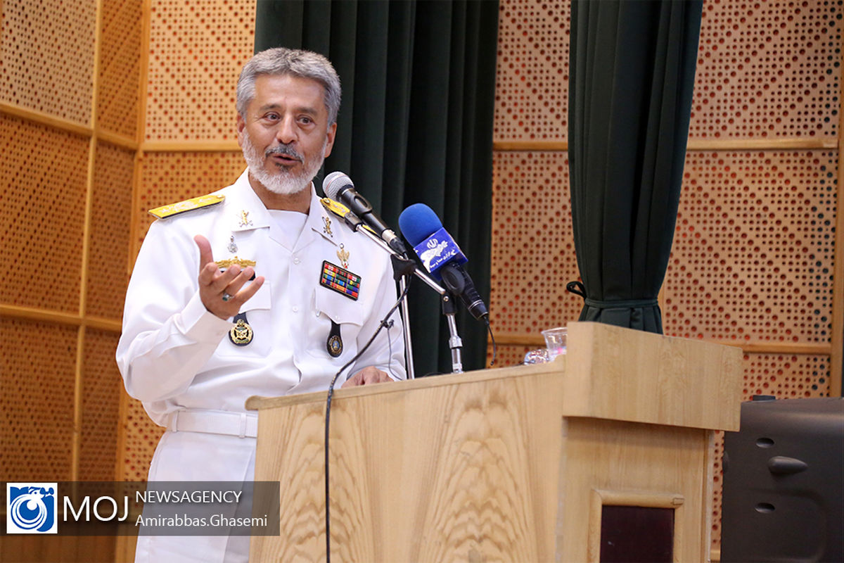 امیر دریادار حبیب الله سیاری معاون هماهنگ کننده ارتش