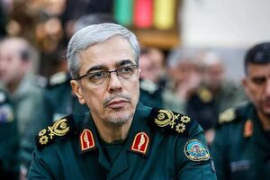 خدمات سپاه در تعمیق انقلاب اسلامی در داخل کشور قابل توجه است/ عصبانیت دشمن از جمهوری اسلامی ادامه دارد