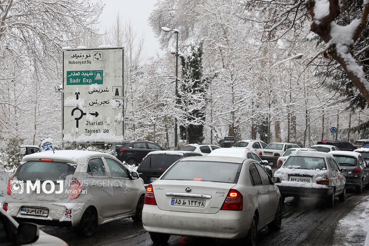 بارش برف در تهران - ۳۰ دی ۱۴۰۴