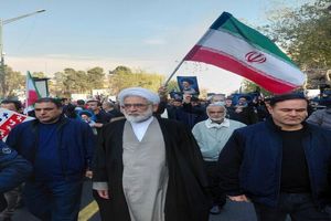 قاطعانه با اغتشاشگران برخورد می‌کنیم