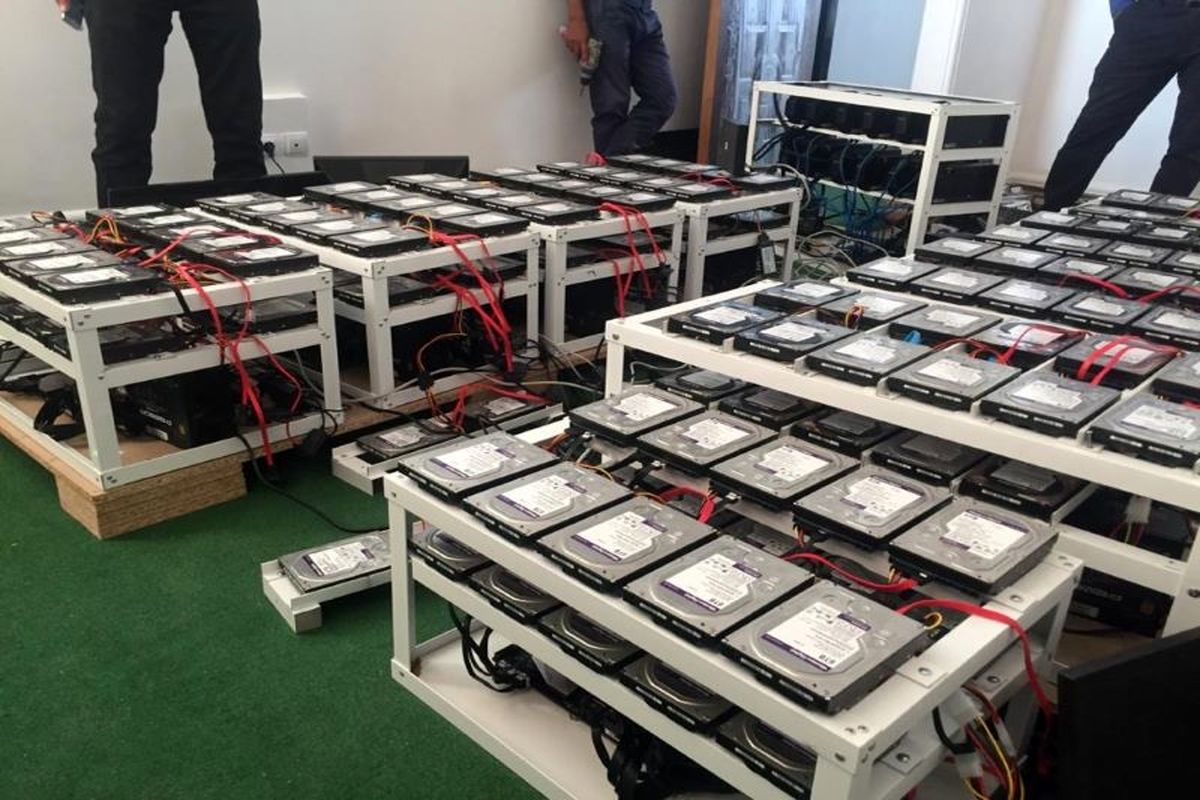 ماینر قاچاق 