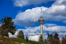 کیفیت هوای تهران ۹  فروردین ۱۴۰۳ / شاخص کیفیت هوای تهران روی عدد ۵۱ و قابل قبول است