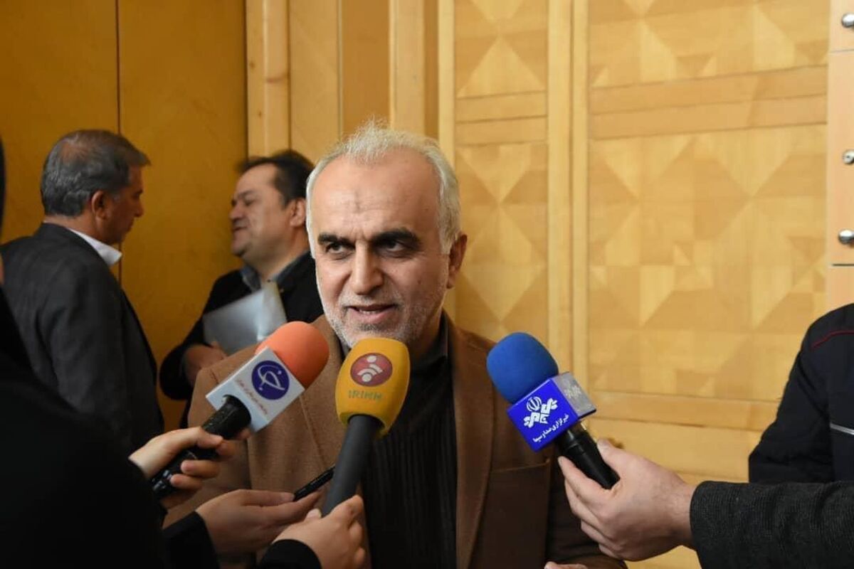 فرهاد دژپسند
