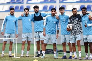 استقلال برای دربی ۱۰۶ آماده می‌شود