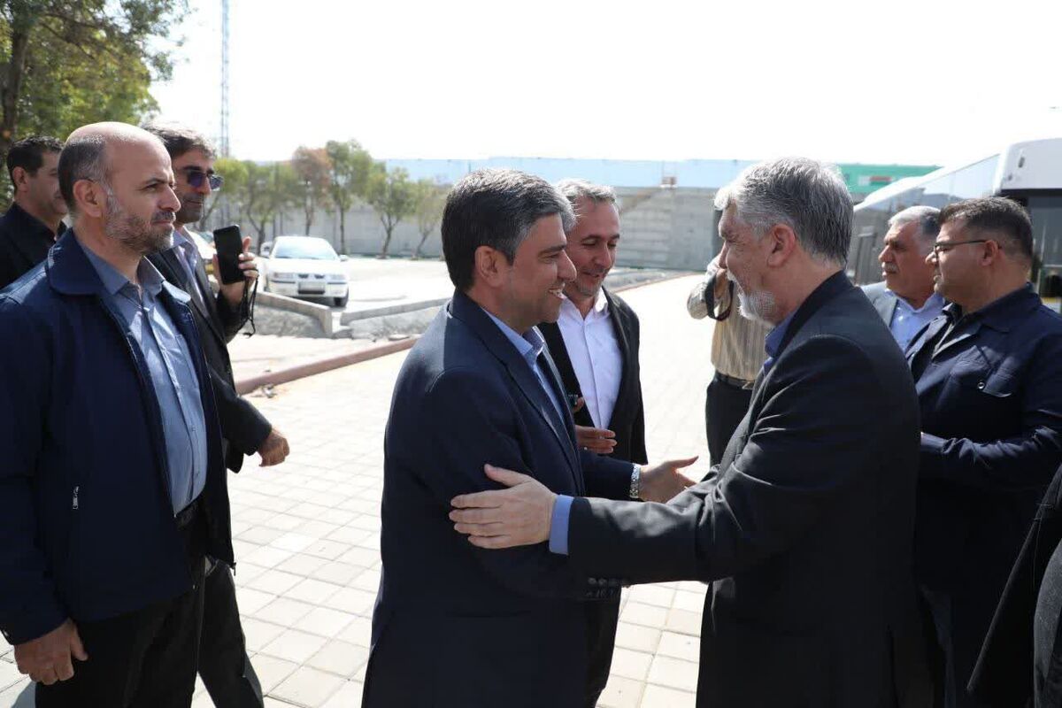 وزیر فرهنگ و ارشاد در اردبیل