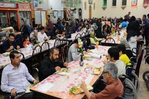 مراسم ضیافت افطاری برای معلولان جسمی حرکتی شهرضا برگزار شد