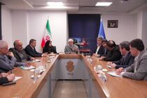 مدیریت تنگه هرمز با ایران است؛ یا در میز مذاکره حقمان را خواهند داد یا در میدان آن را به‌دست می‌آوریم