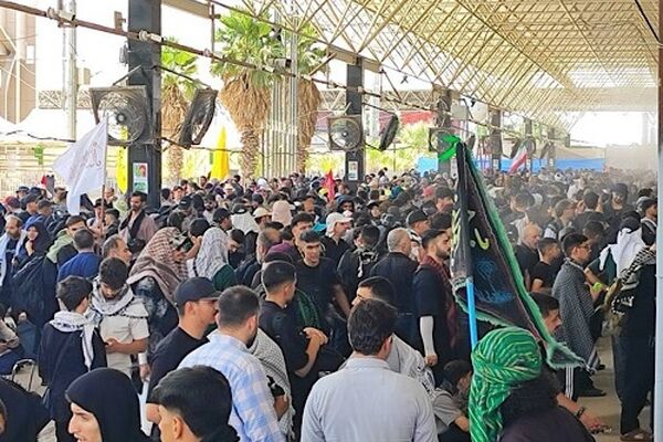 ثبت تردد بیش از ۵ میلیون و ۸۰۰ هزار زائر حسینی از مرزهای اربعینی کشور در سفرهای رفت و برگشت