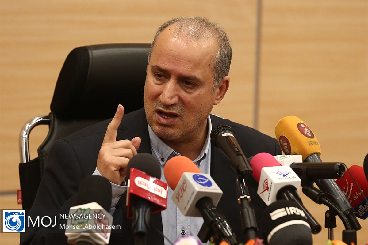 نشست خبری رییس فدراسیون فوتبال/ تاج