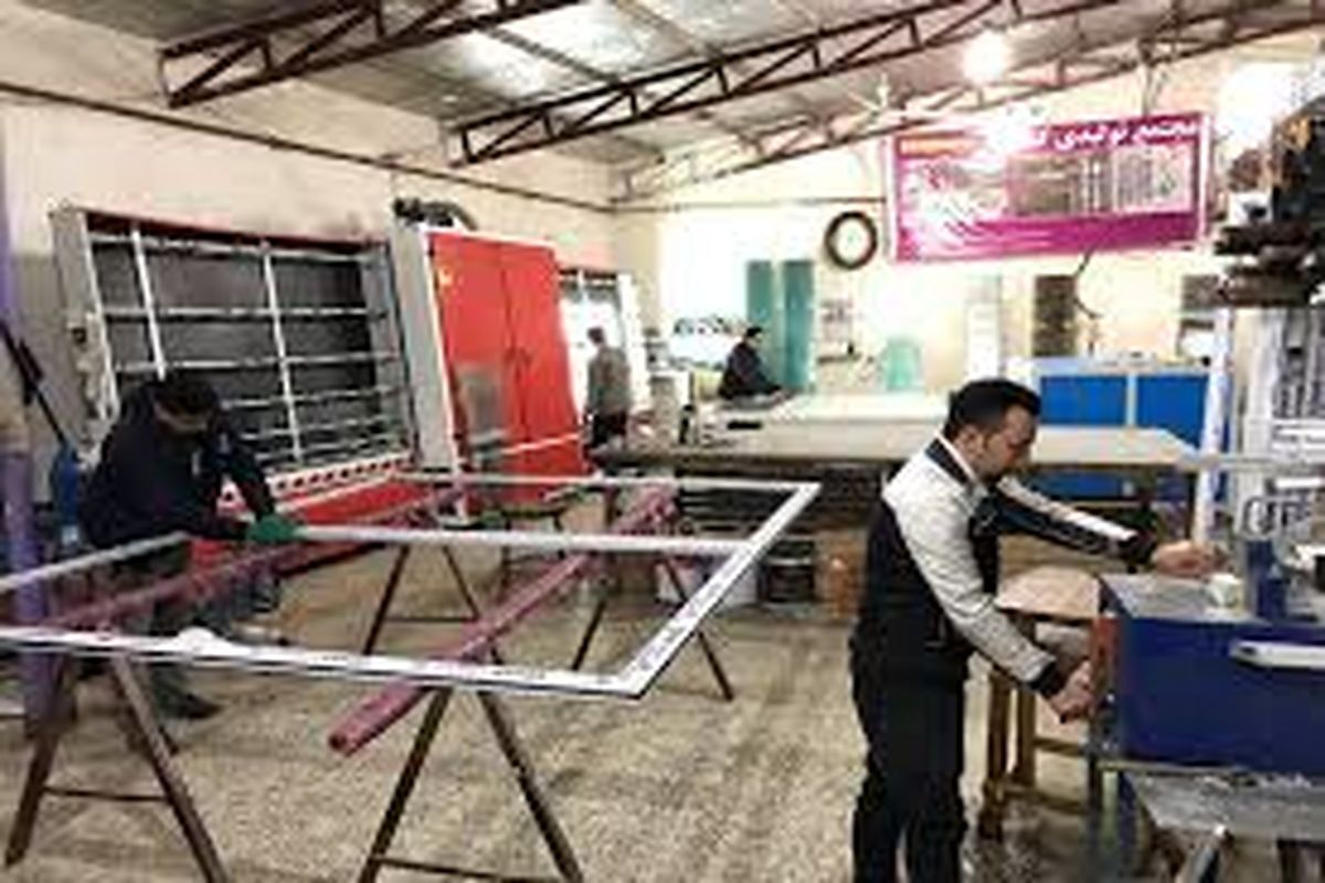 اصفهان- اشتغال مهارت اموختگان فنی و حرفه ای