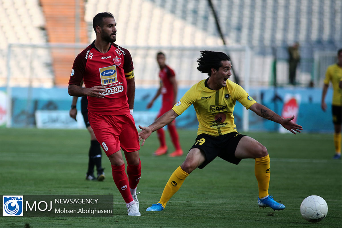 دیدار تیم های فوتبال پرسپولیس و سپاهان اصفهان - ۴ مهر ۱۳۹۸