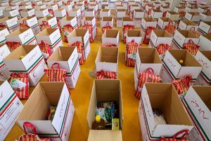 توزیع 5 هزار بسته معیشتی عیدانه بین نیازمند در پویش هلال رحمت