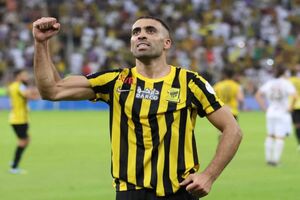مهاجم مورد علاقه پرسپولیس عربستان را ترجیح داد