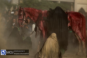 تعزیه خوانی روز اربعین در امامزاده شاه کرم اصفهان