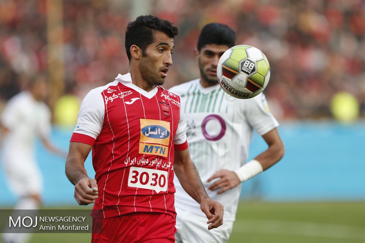 دیدار تیم های پرسپولیس تهران و ذوب آهن اصفهان (2)