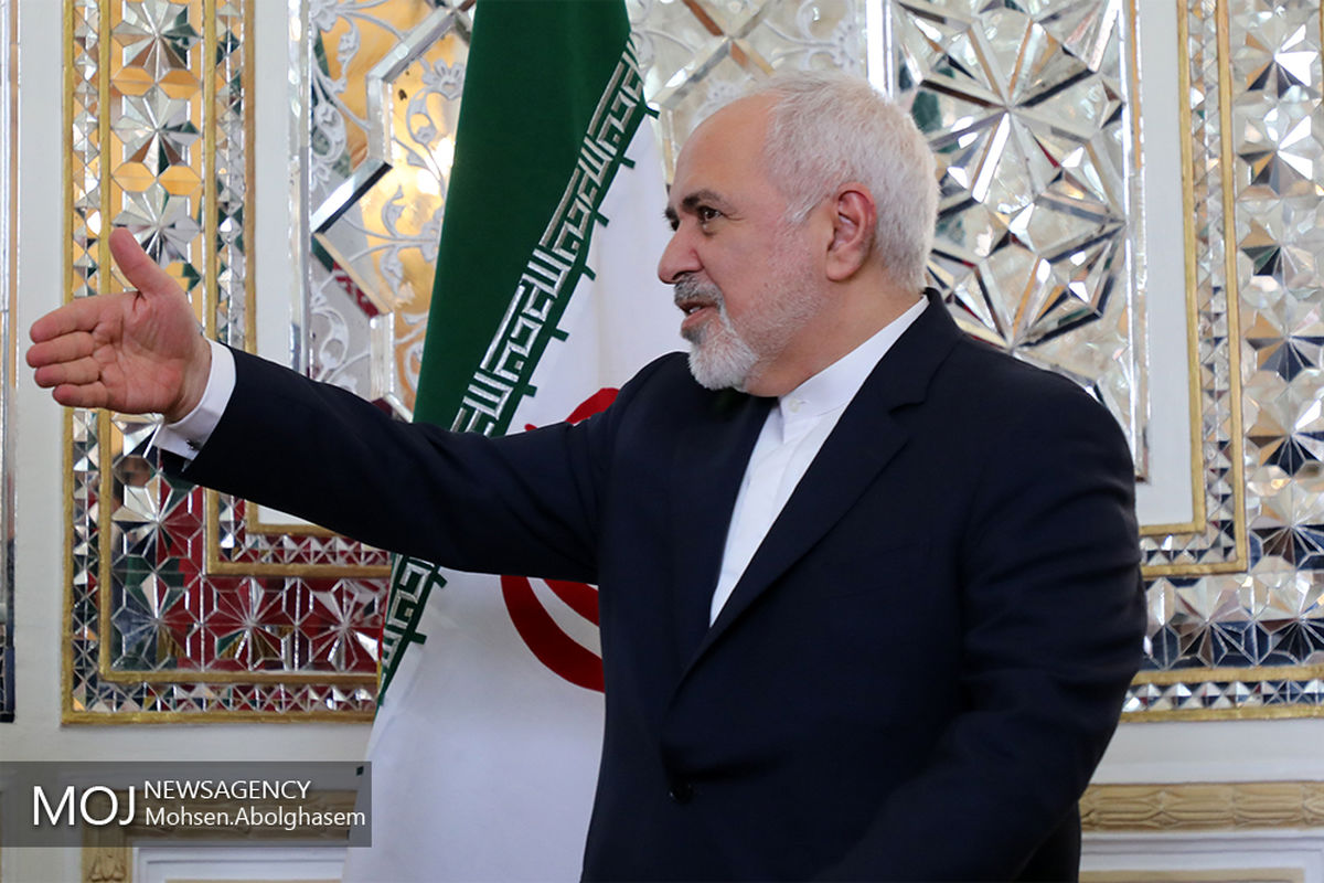 دیدار رییس شورای عالی صلح افغانستان با ظریف